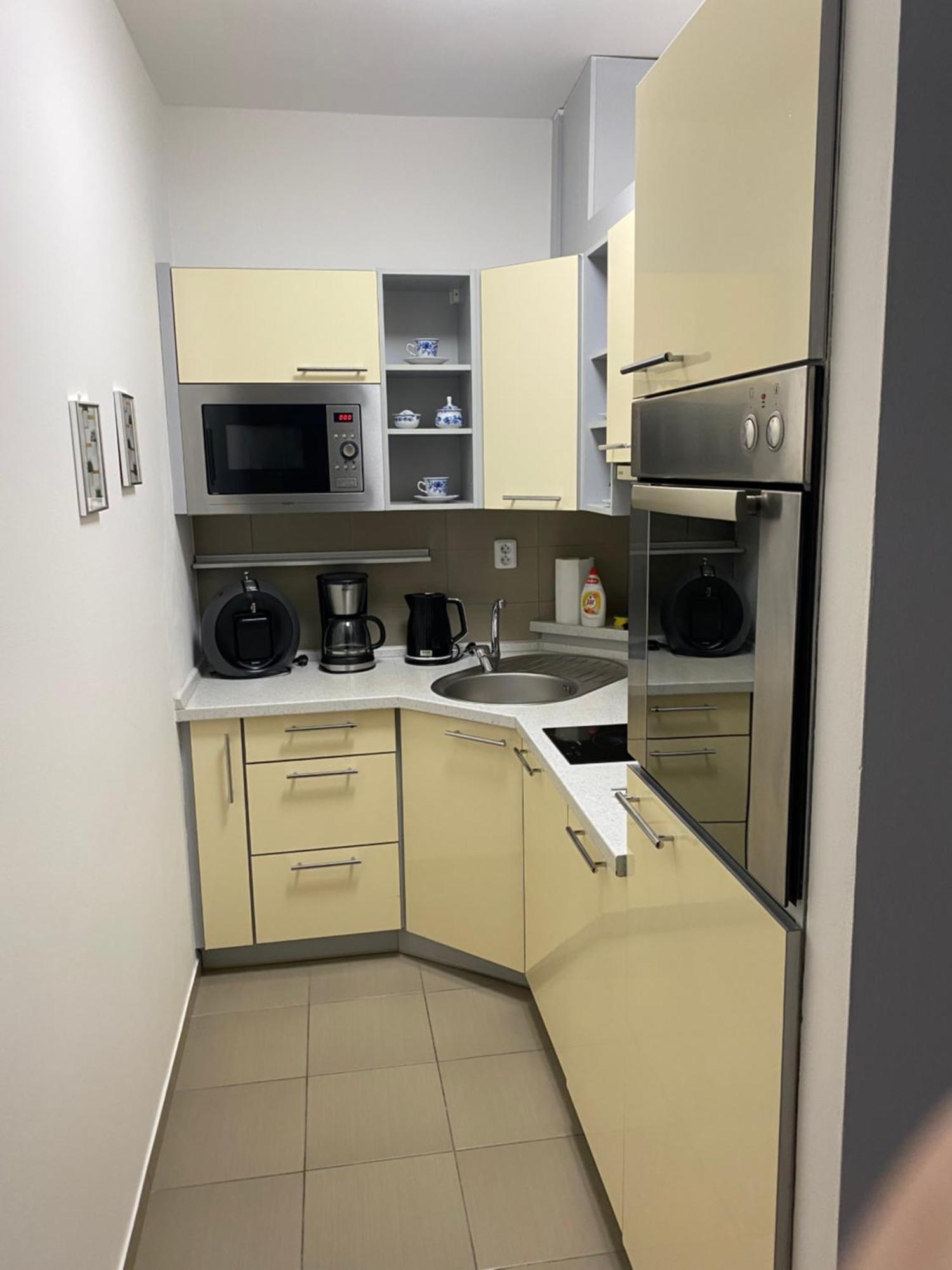 Lucie Apartment